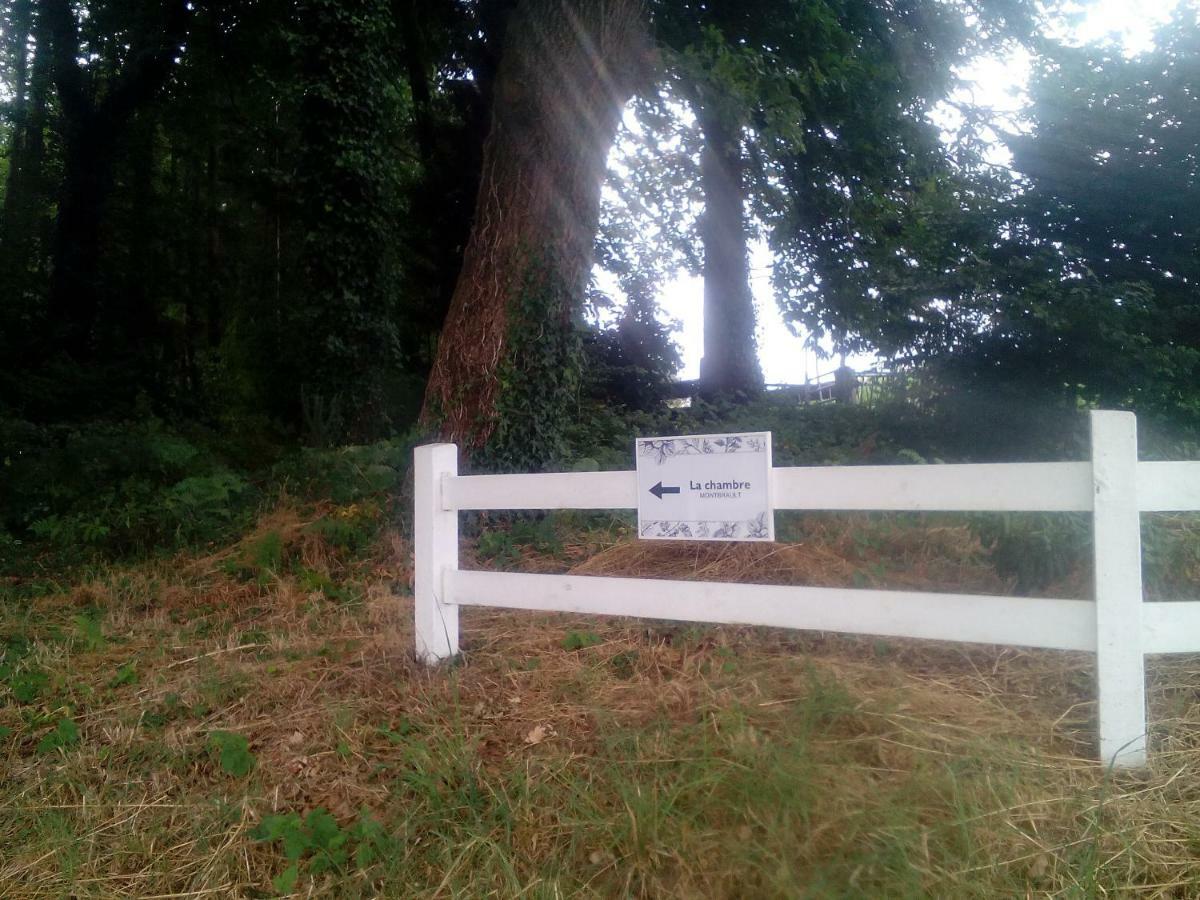 La Chambre Montbrault Fleurigné Kültér fotó